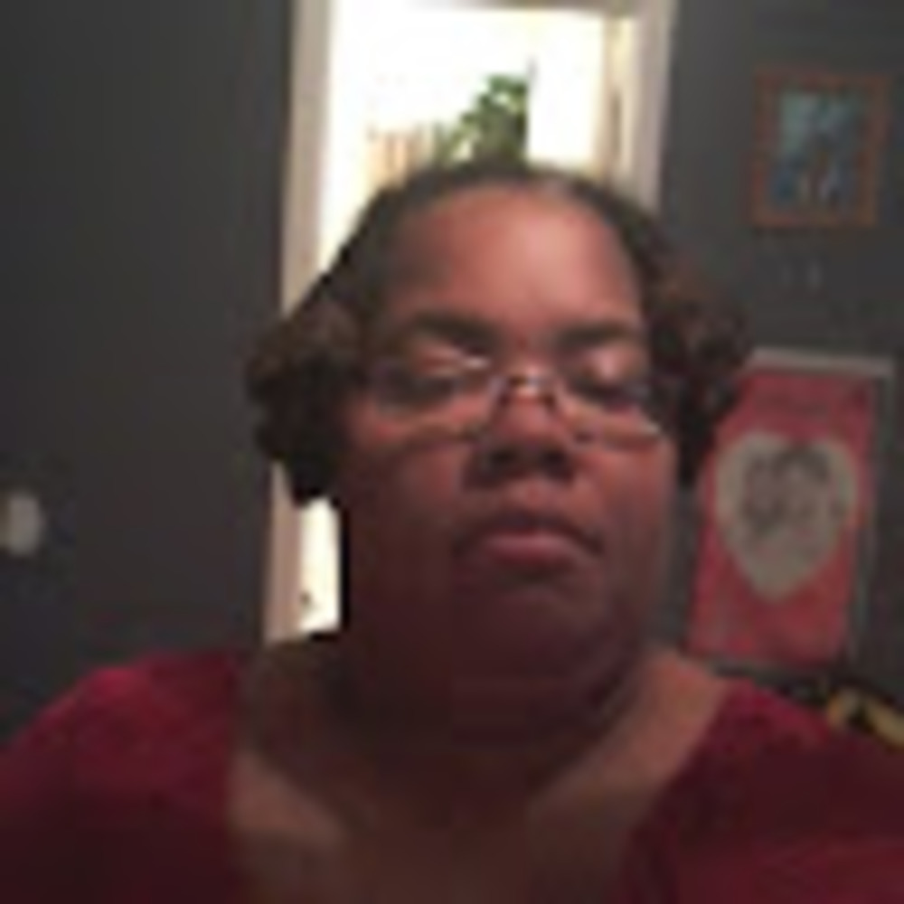 Meet your Posher, Bonita